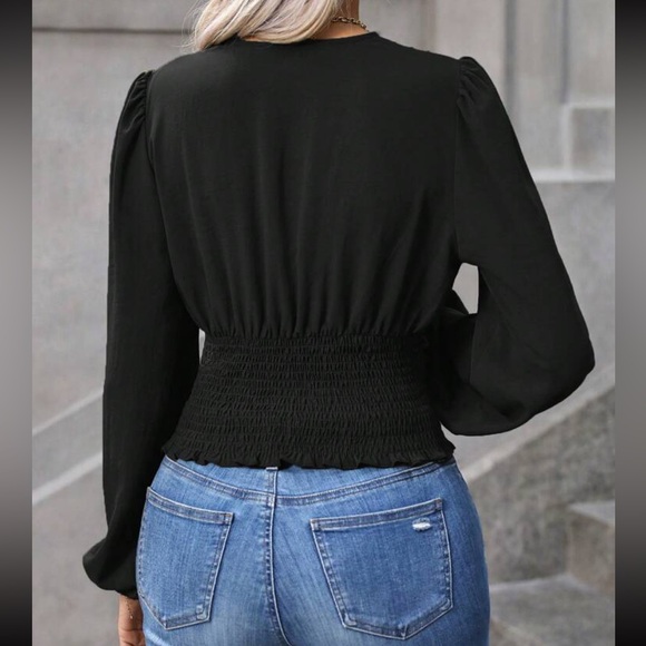 Boho Ruched Smocked Deep V Neck Long Cuff Sleeve Crop Top Blouse Shirt Black - Picture 3 of 9